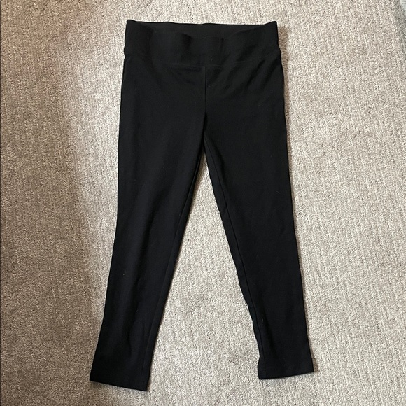 Women’s Black Leggings - Picture 1 of 3
